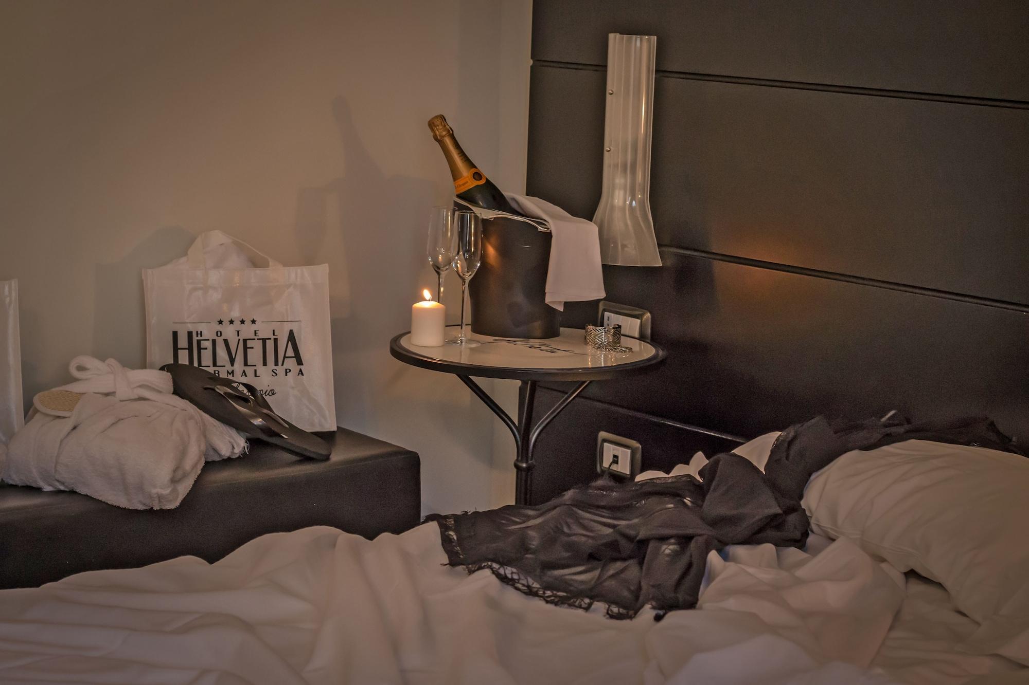 Hotel Helvetia Thermal Spa ปอร์เรตตา แตร์เม ภายนอก รูปภาพ
