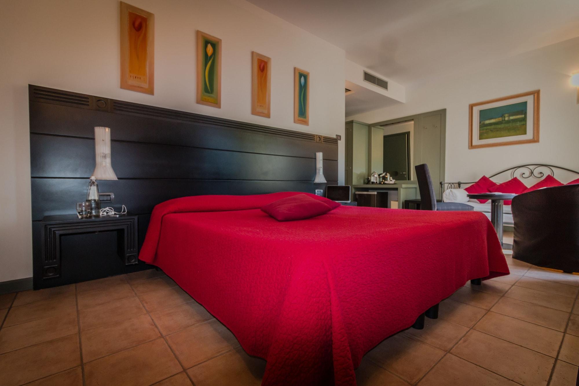 Hotel Helvetia Thermal Spa ปอร์เรตตา แตร์เม ภายนอก รูปภาพ